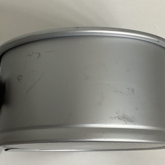 Wilton Aluminum 6 inch Springform Pan (Bundle of 3) - Picture 3 of 7